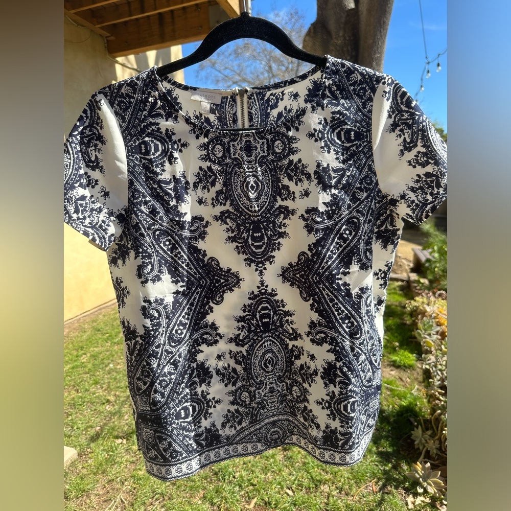Paisley top - Navy Blue and White